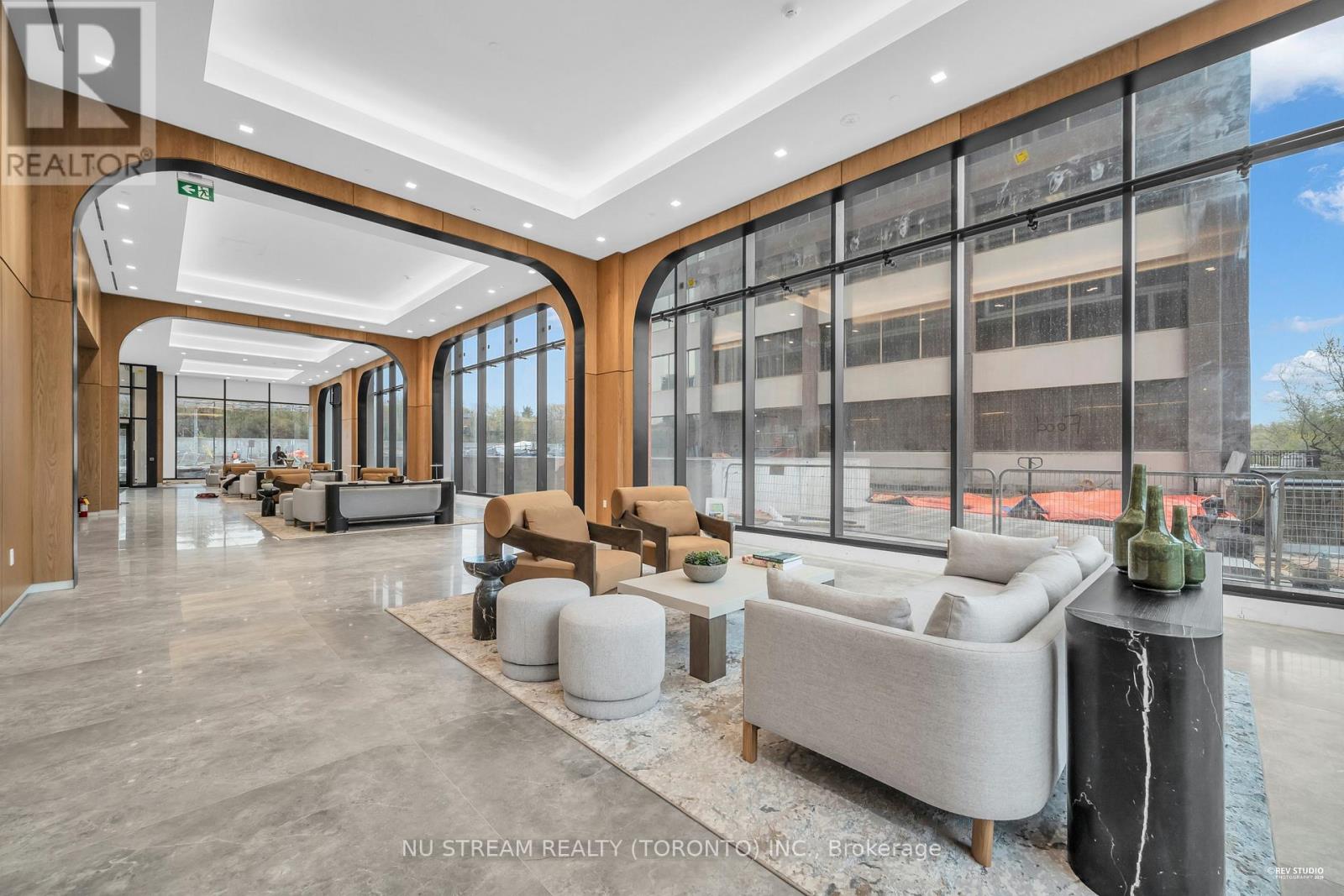 1203 - 29 GREEN TRAIL COURT 3 Beds Apartment, Condo, Home for Rent - Photo gallery 1