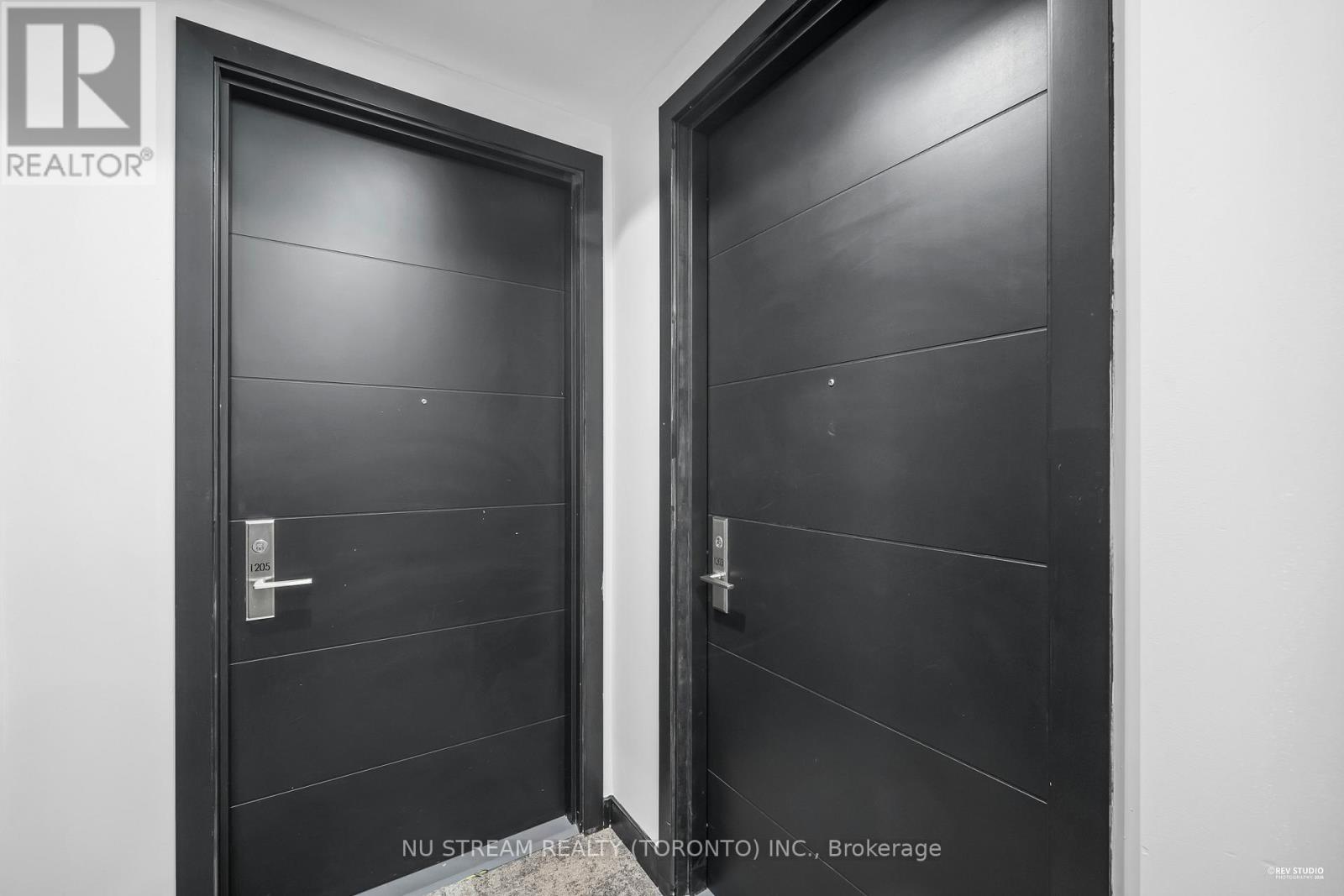 1203 - 29 GREEN TRAIL COURT 3 Beds Apartment, Condo, Home for Rent - Photo gallery 2