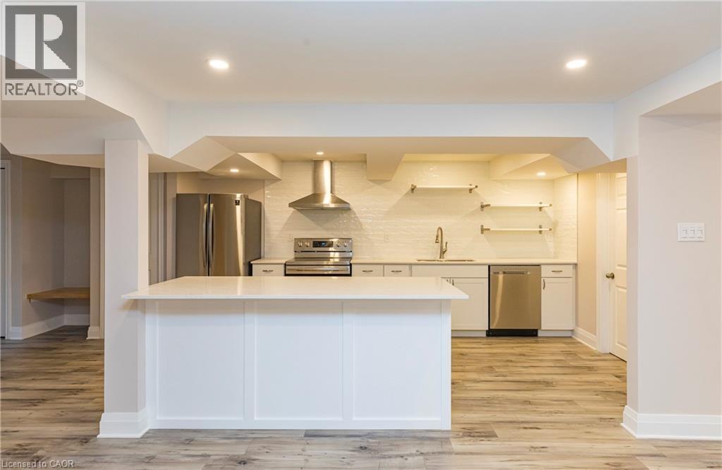 255 YORK Road Unit# LOWER 2 Beds House for Rent - Photo gallery 1