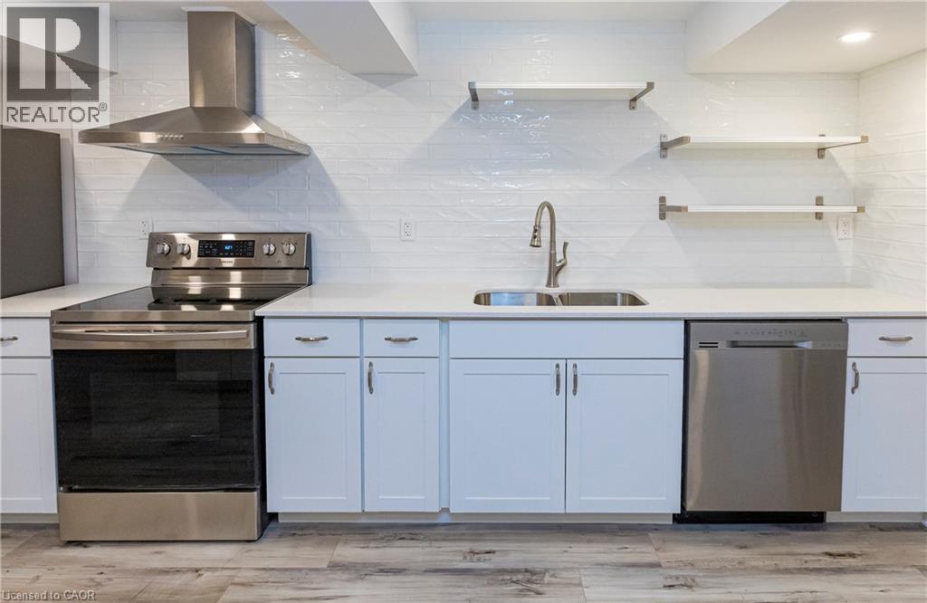 255 YORK Road Unit# LOWER 2 Beds House for Rent - Photo gallery 5