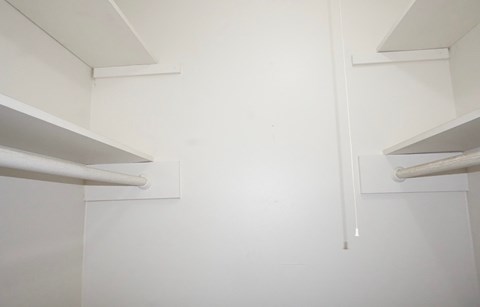 1716 Edna 3 Beds Apartment for Rent