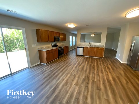 1640 Rustic Arch Way 4 Beds Apartment for Rent