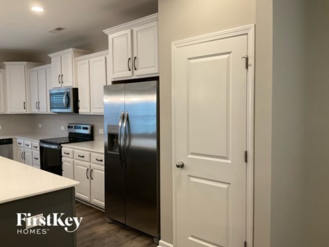 777 Alexander Commons Drive 3 Beds Apartment for Rent