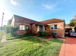 1867 Elmwood Ave 3 Beds Apartment for Rent