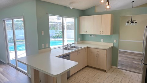 GK -2820 SE Pace Dr 3 Beds Apartment for Rent