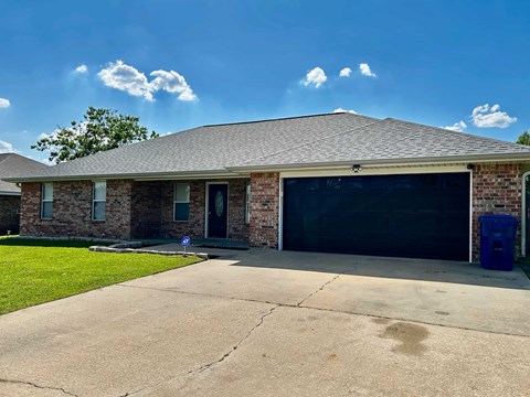 1809 Briarwood Street 3 Beds Apartment for Rent