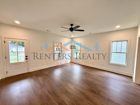 510 Rison Ave NE 4 Beds Apartment for Rent