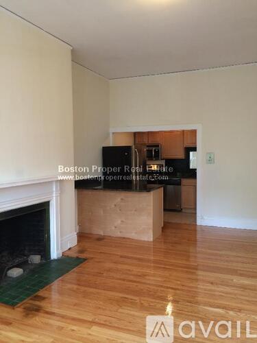 337 Beacon St 1 Apartment for Rent - Photo gallery 4