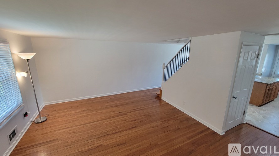 951 Bayner Road 3 Beds Townhouse for Rent - Photo gallery 5