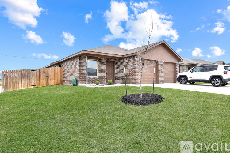 1006 Barbara Jordan St 3 Beds Apartment for Rent - Photo gallery 3