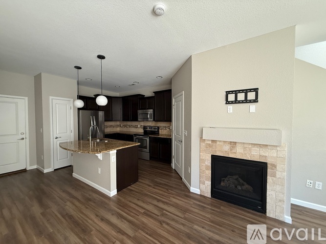 5520 West 72nd Place Studio Townhouse for Rent - Photo gallery 3