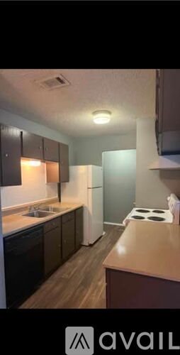 Town Village South Apartments