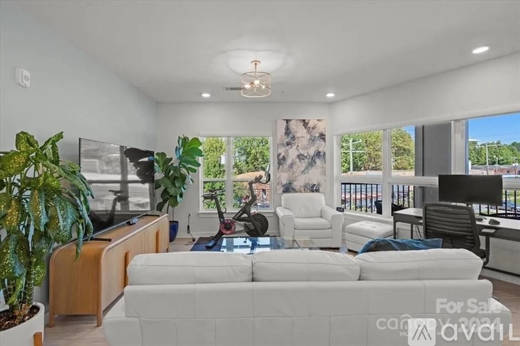 3630 North Davidson Street 1 Condo for Rent - Photo gallery 1