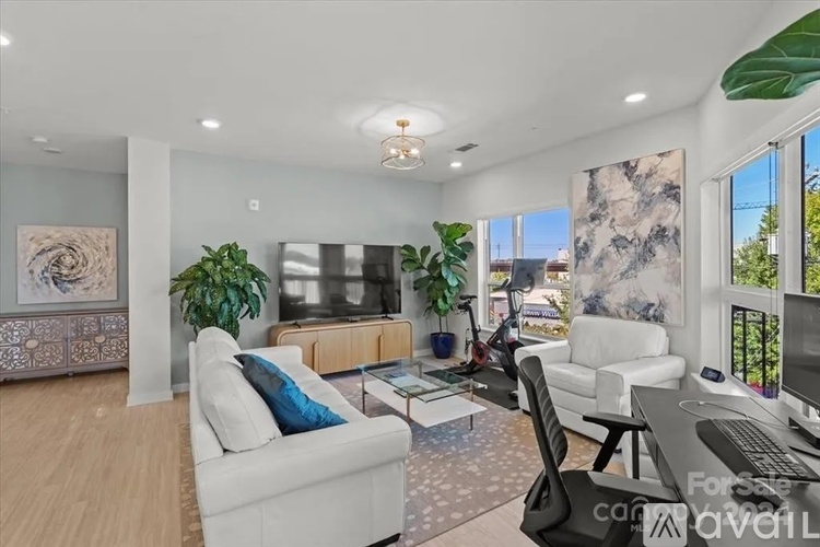 3630 North Davidson Street 1 Condo for Rent - Photo gallery 2