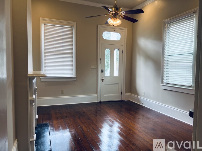 325 Elmira Avenue 3 Beds Townhouse for Rent - Photo gallery 2