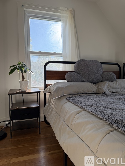 104R Homes Avenue 1 Single Family Home for Rent - Photo gallery 4