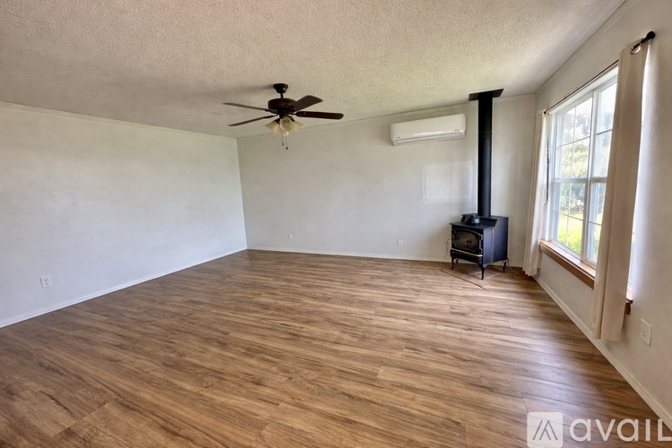 1008 Landon Avenue 2 Beds Single Family Home for Rent - Photo gallery 2