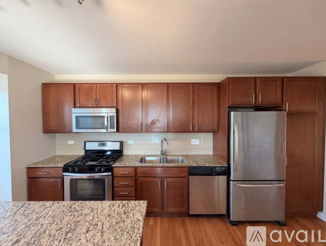 1337 W Fargo Ave 2 Beds Apartment for Rent - Photo gallery 3