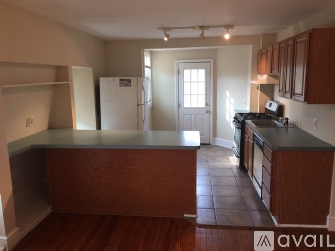 1611 N Rodney St 2 Beds Apartment for Rent - Photo gallery 4