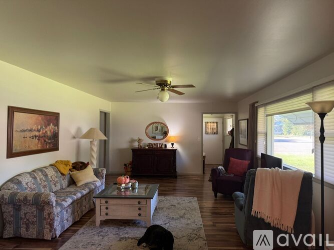 1880 Senter Avenue 3 Beds Single Family Home for Rent - Photo gallery 5