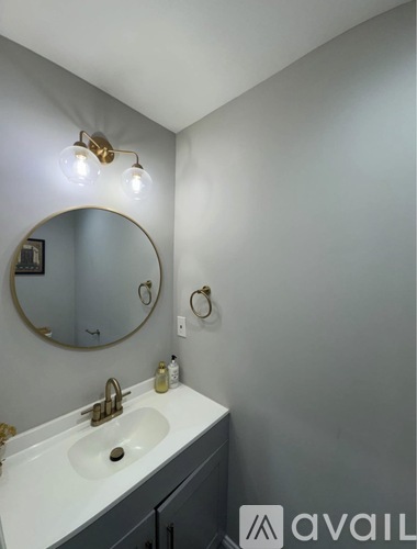 203 N Ellwood Ave 2 Beds Apartment for Rent - Photo gallery 4