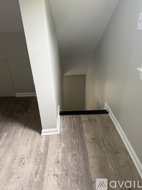 7727 Emerson Rd 3 Beds Single Family Home for Rent - Photo gallery 4