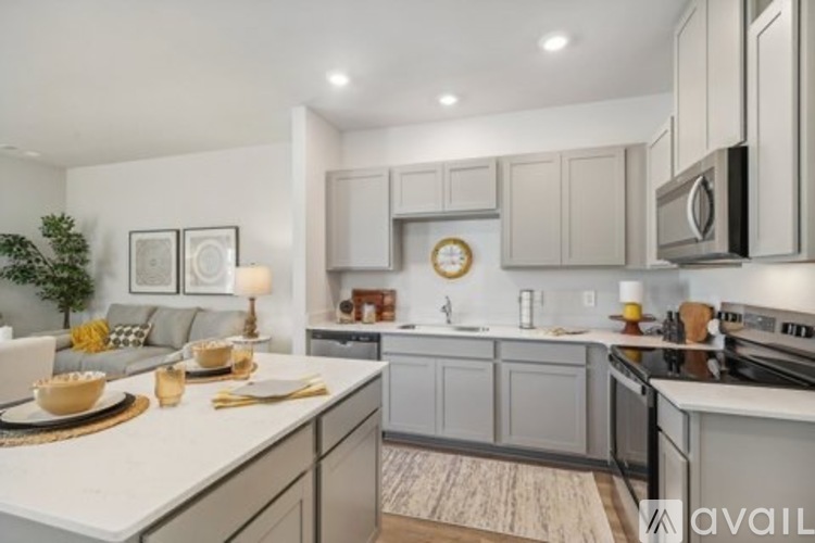 907 Highfield Way 3 Beds Apartment for Rent - Photo gallery 3