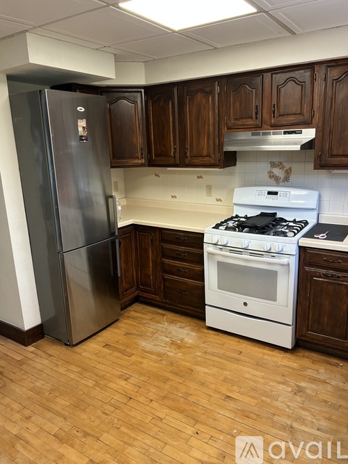 1701 North Lynndale Drive 3 Beds Single Family Home for Rent - Photo gallery 4