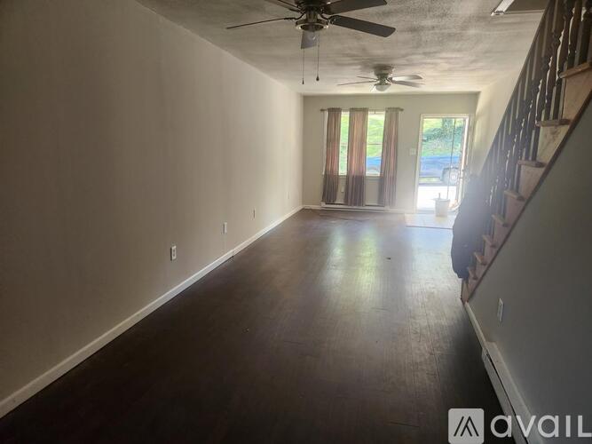 438 Adams Street 2 Beds Townhouse for Rent - Photo gallery 5