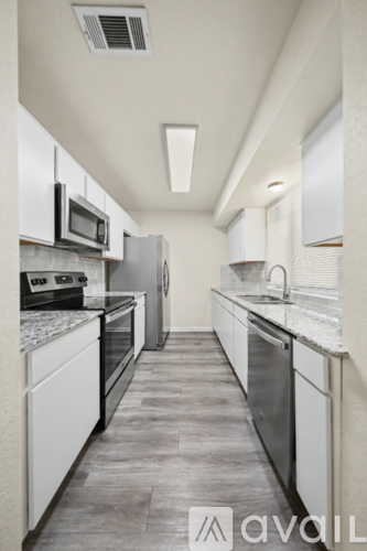 2902 Lawndale St 3 Beds Single Family Home for Rent - Photo gallery 4