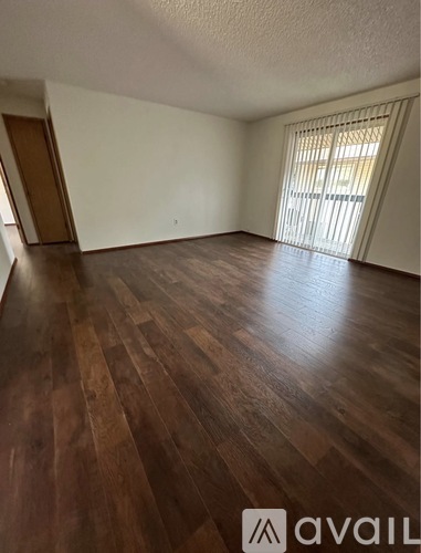 11111 NE 48th Cir 2 Beds Apartment for Rent - Photo gallery 2