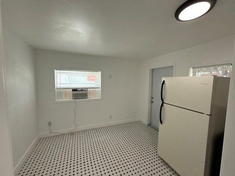 3705 Southwest 13Th Court Studio-1 Apartment for Rent