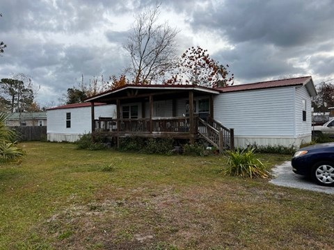 6712 Sunrise Dr. Studio Apartment for Rent