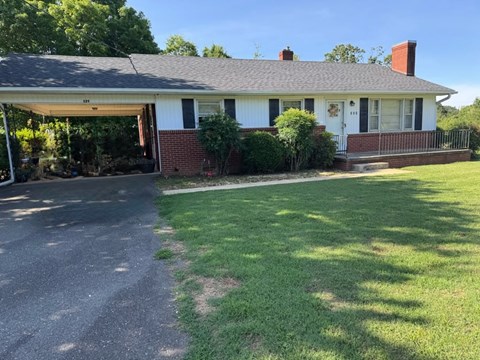 329 Kirby Road 3 Beds Apartment for Rent