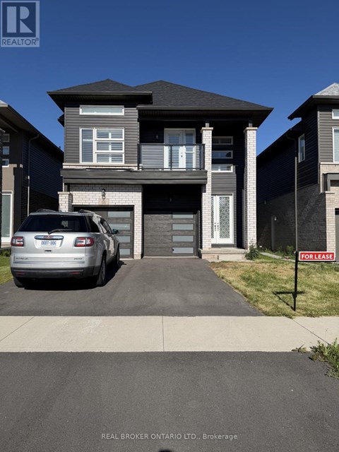 MAIN LEVEL - 55 HILDRED STREET 4 Beds Apartment for Rent