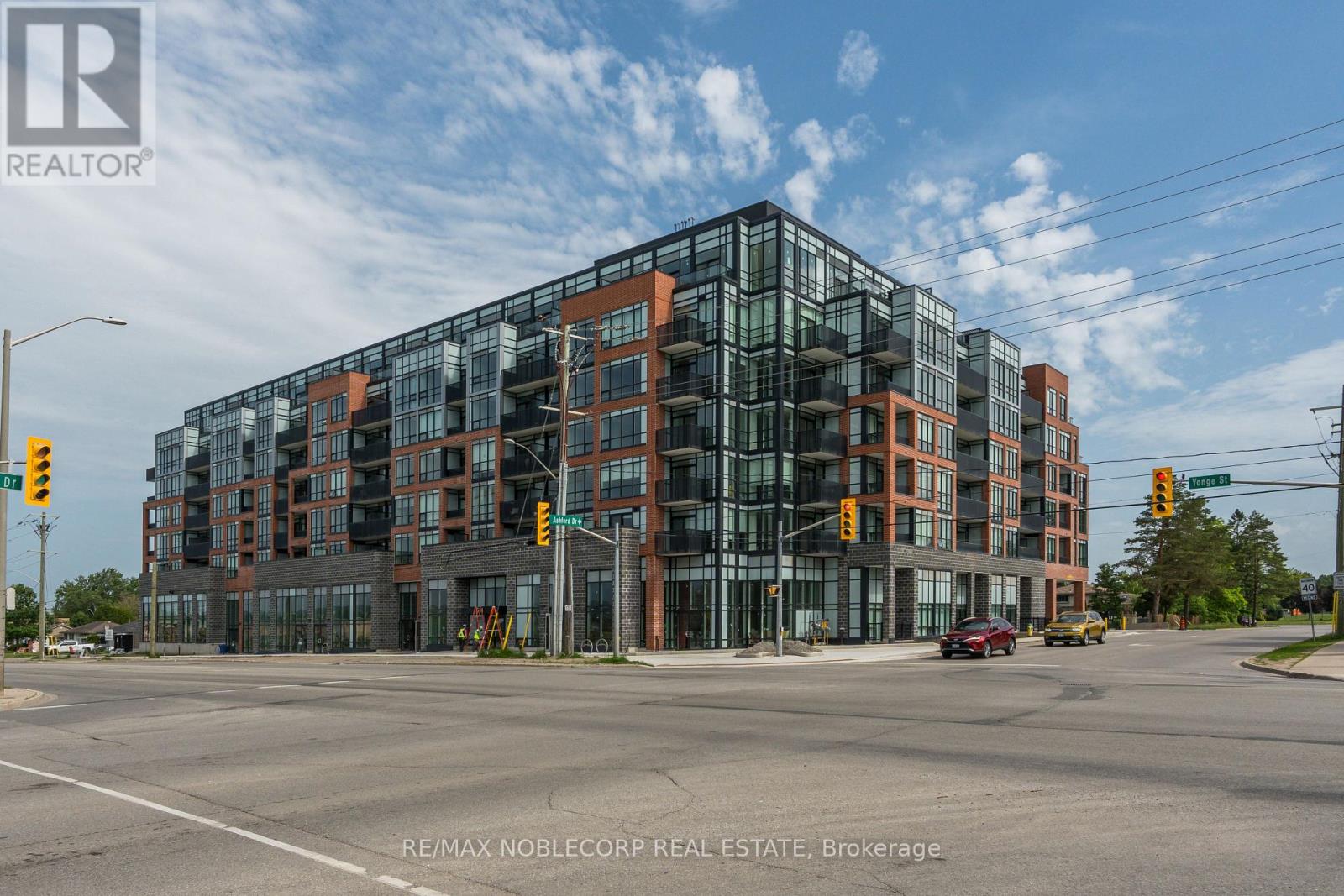 218 - 681 YONGE STREET 2 Beds Apartment, Condo, Home for Rent - Photo gallery 1