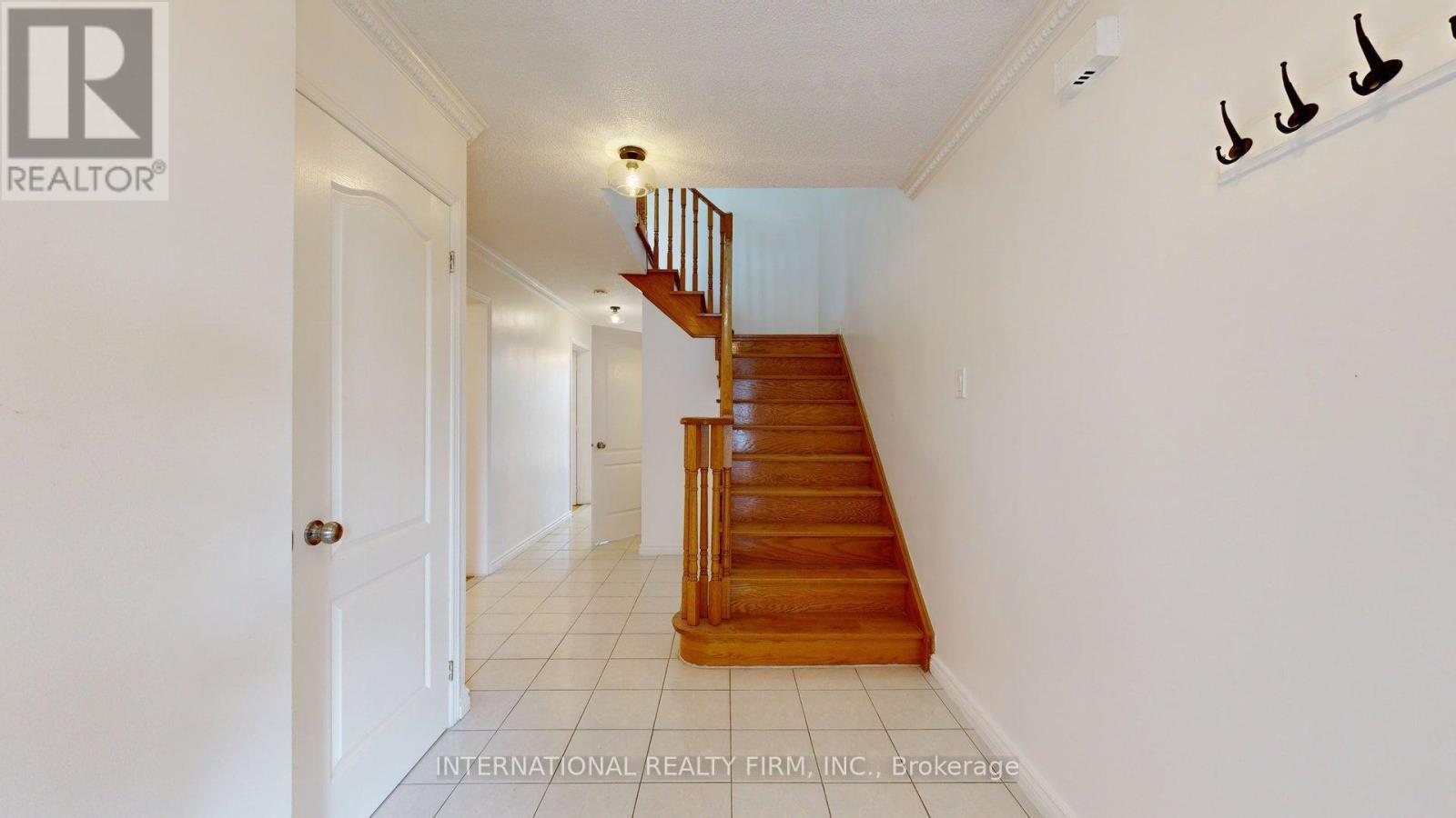71 OLIVEWOOD DRIVE 5 Beds House for Rent - Photo gallery 4