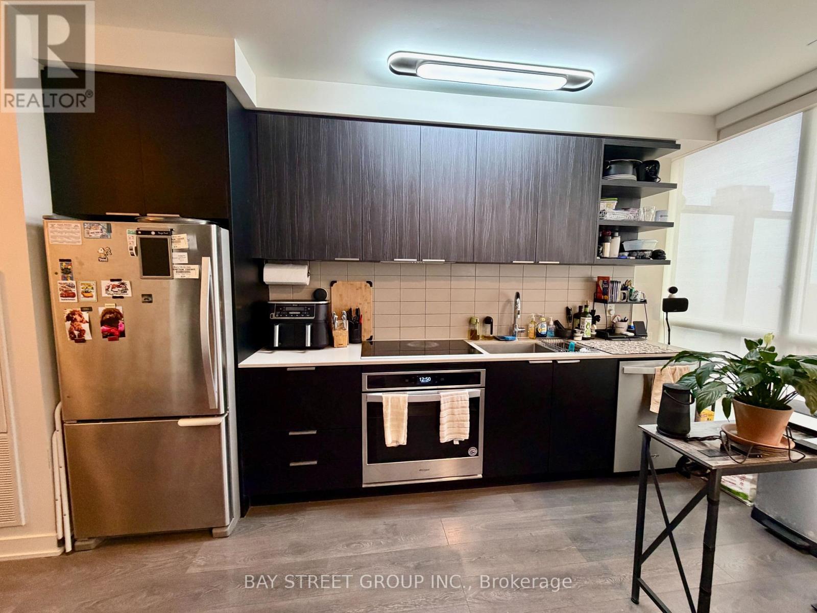 N404 - 6 SONIC WAY 2 Beds Apartment, Condo, Home for Rent - Photo gallery 1