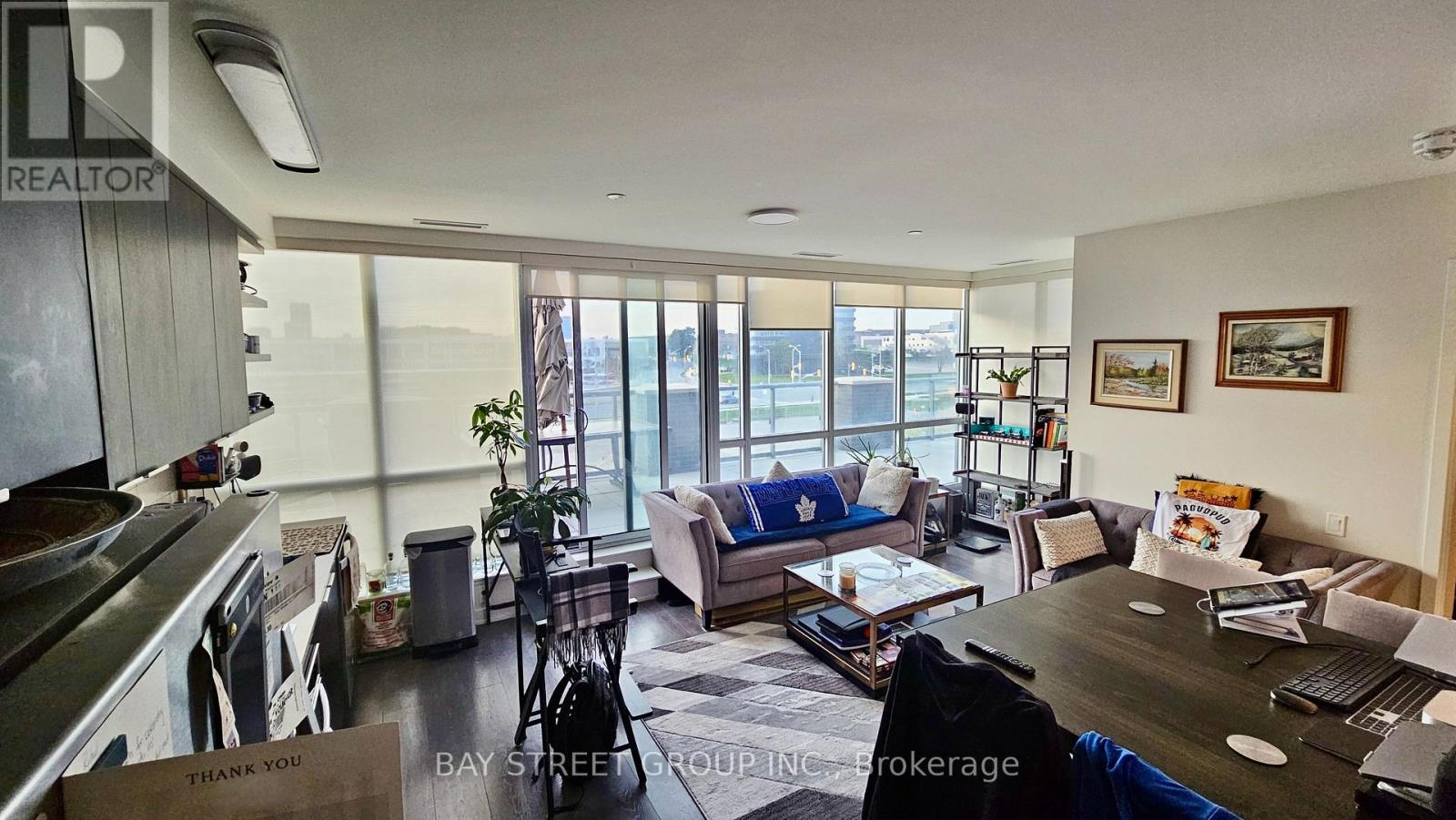 N404 - 6 SONIC WAY 2 Beds Apartment, Condo, Home for Rent - Photo gallery 4