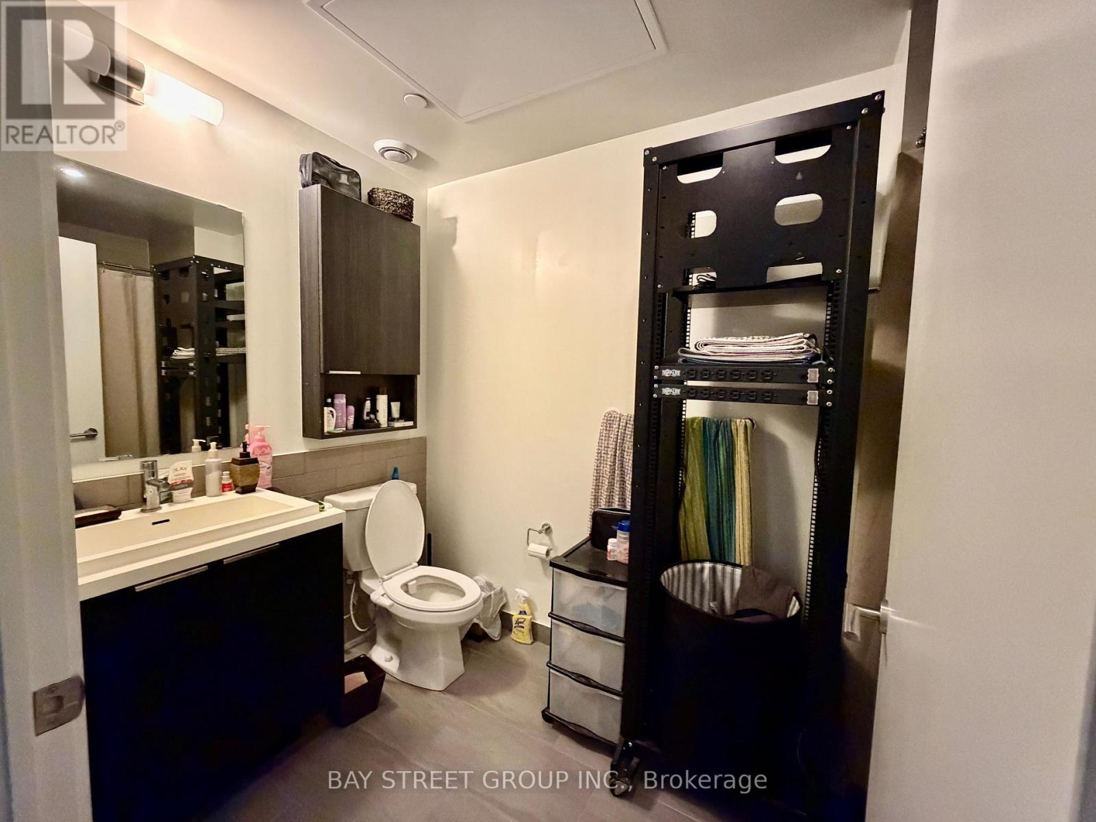 N404 - 6 SONIC WAY 2 Beds Apartment, Condo, Home for Rent - Photo gallery 5