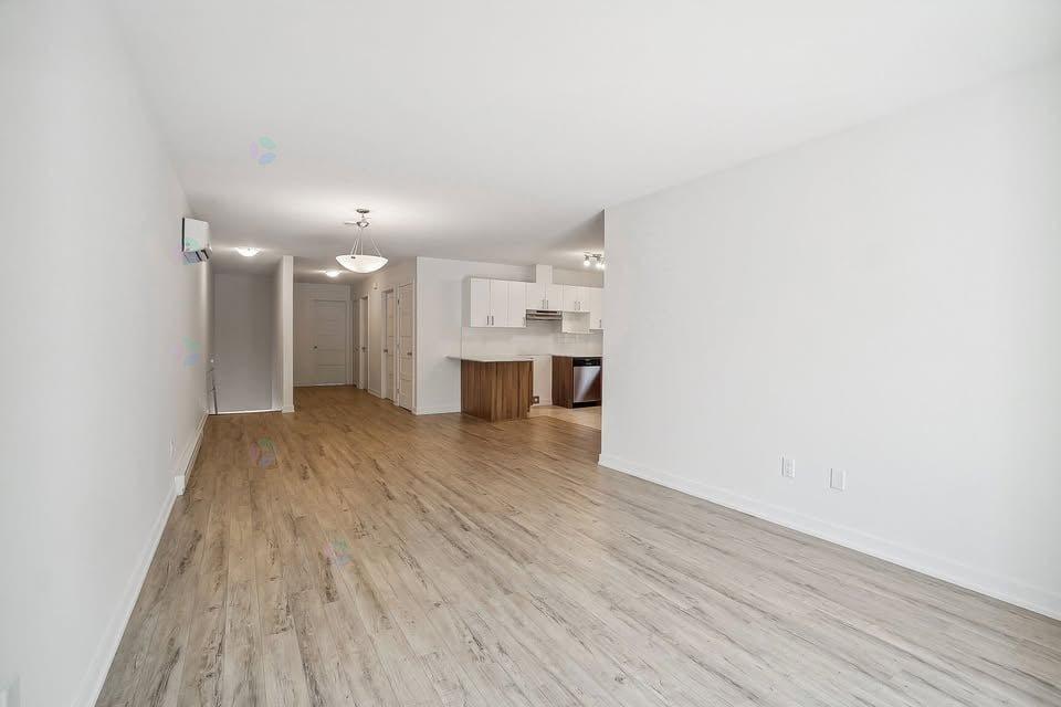 37 Boul. Lorrain, #21 2 Beds Apartment, Home for Rent - Photo gallery 5