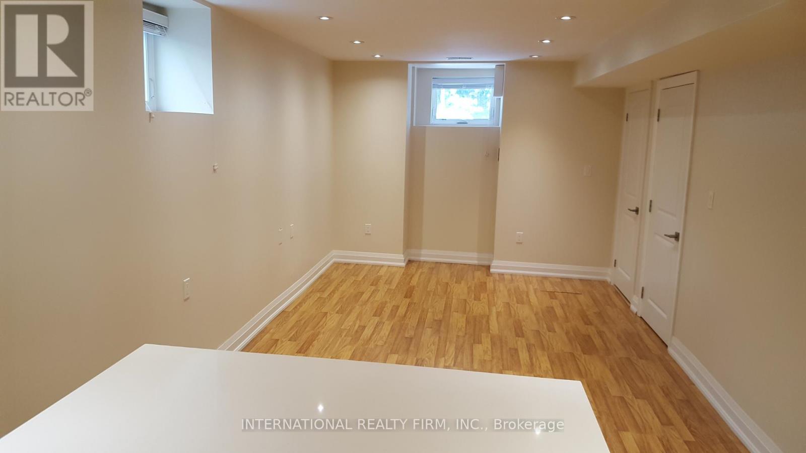 LOWER - 24 DUGGAN AVENUE 3 Beds Home, Multifamily, Triplex for Rent - Photo gallery 3
