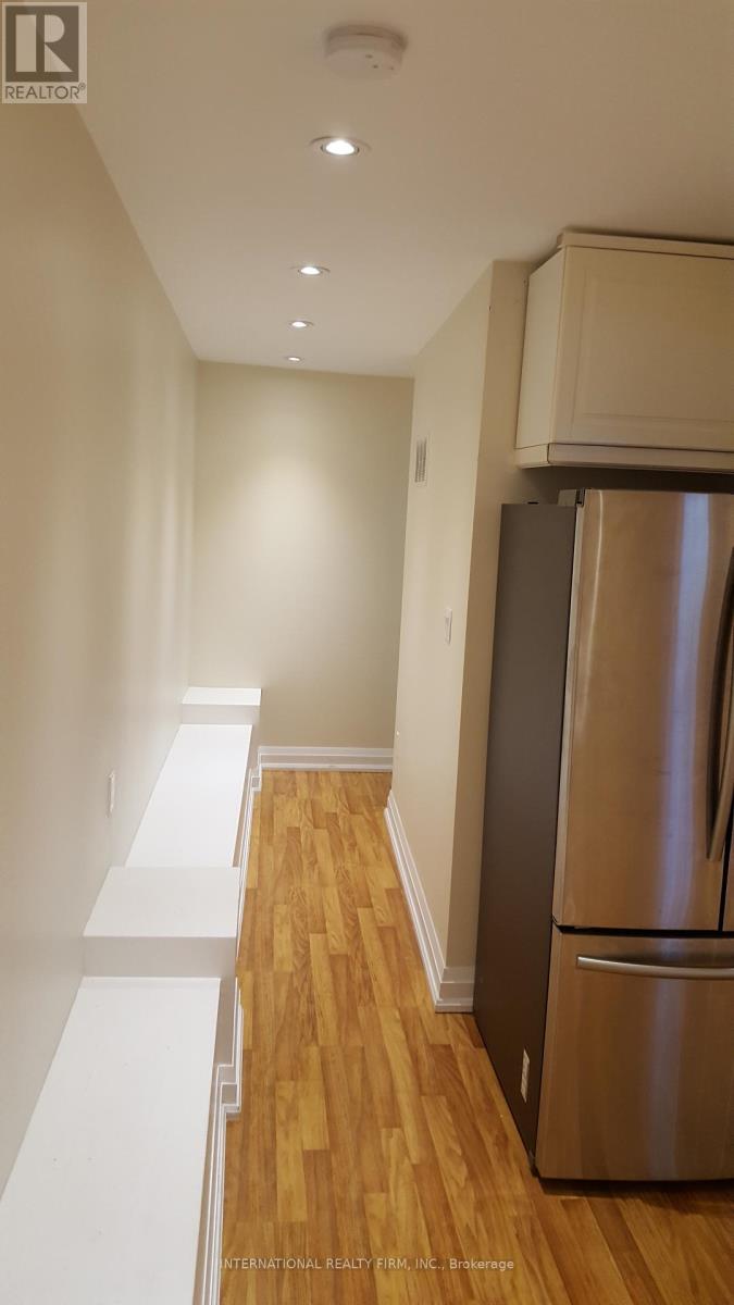 LOWER - 24 DUGGAN AVENUE 3 Beds Home, Multifamily, Triplex for Rent - Photo gallery 5