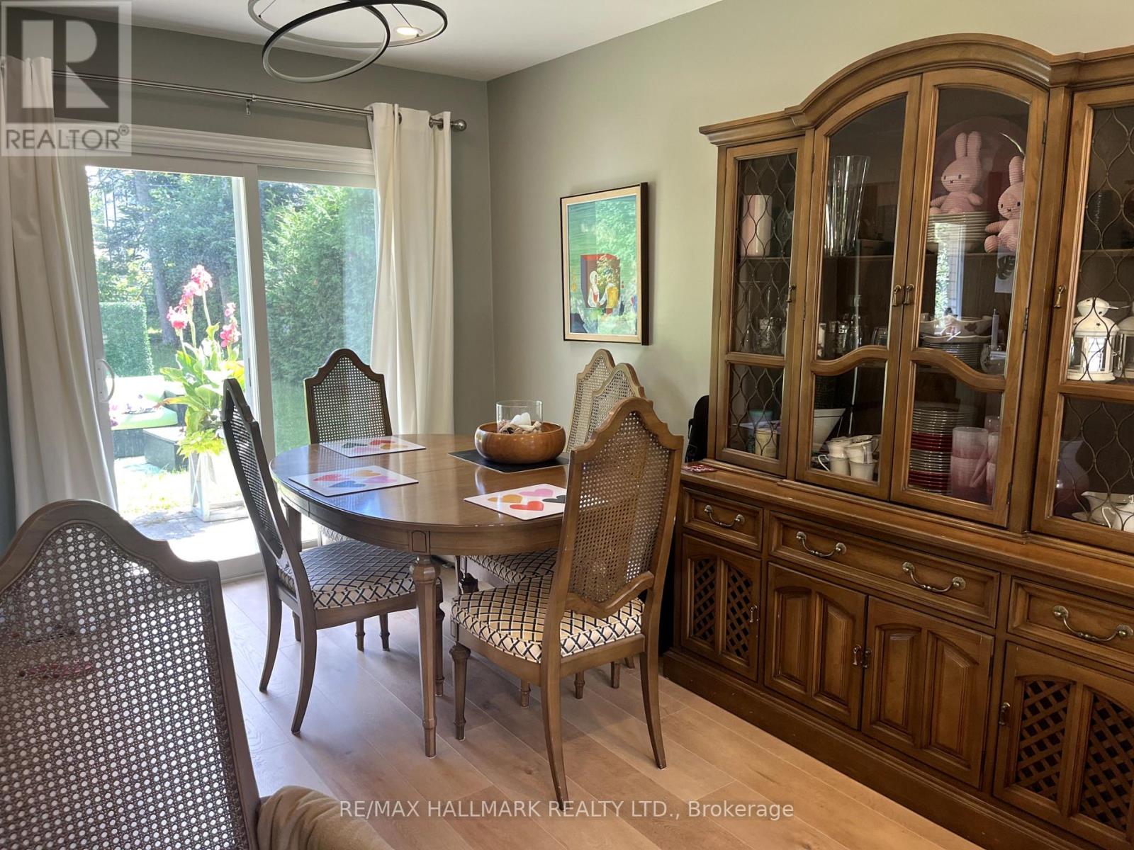 448 LORETTA AVENUE 4 Beds House for Rent - Photo gallery 4