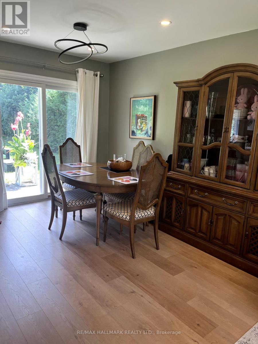 448 LORETTA AVENUE 4 Beds House for Rent - Photo gallery 5