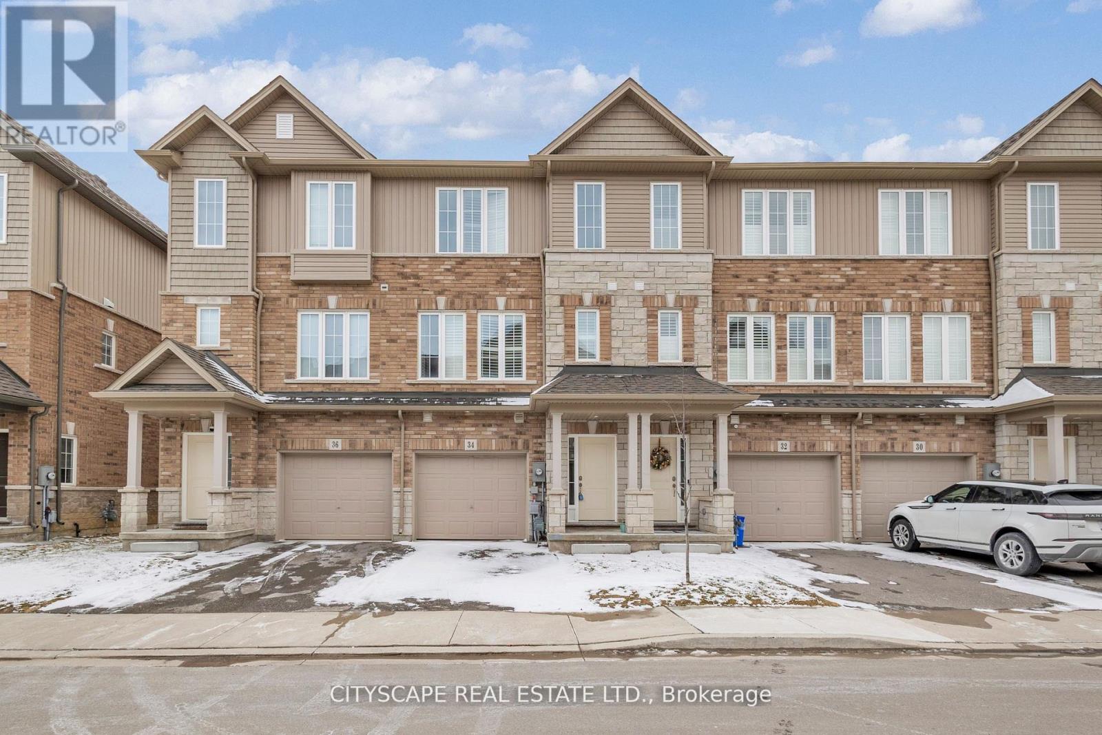 34 LAGUNA VILLAGE CRESCENT 3 Beds Home, Townhouse for Rent - Photo gallery 1