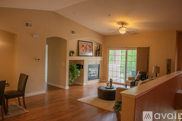 5026 Northern Lights Drive 3 Beds Condo for Rent - Photo gallery 3
