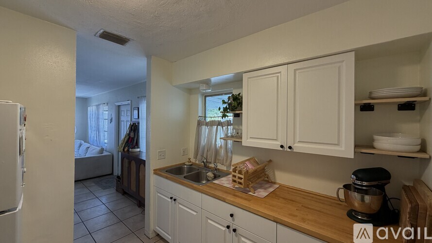 173 38th Avenue Southeast 2 Beds Apartment for Rent - Photo gallery 4