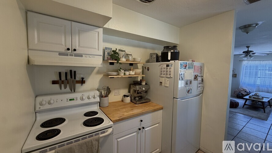 173 38th Avenue Southeast 2 Beds Apartment for Rent - Photo gallery 5