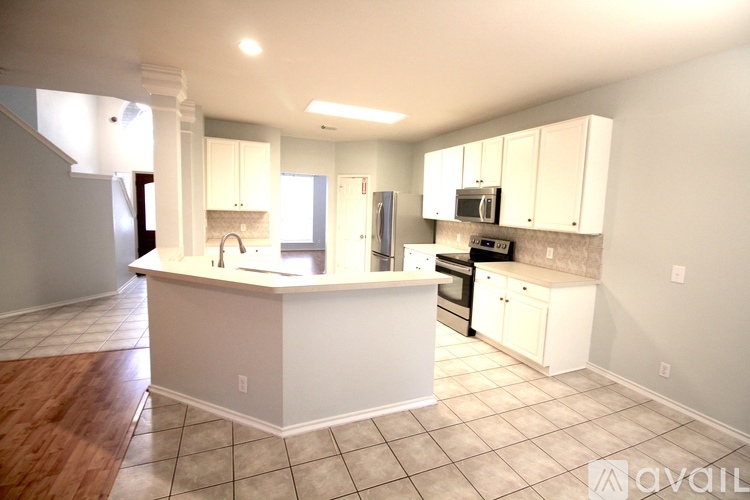 2616 Tree Crown 4 Beds Single Family Home for Rent - Photo gallery 5